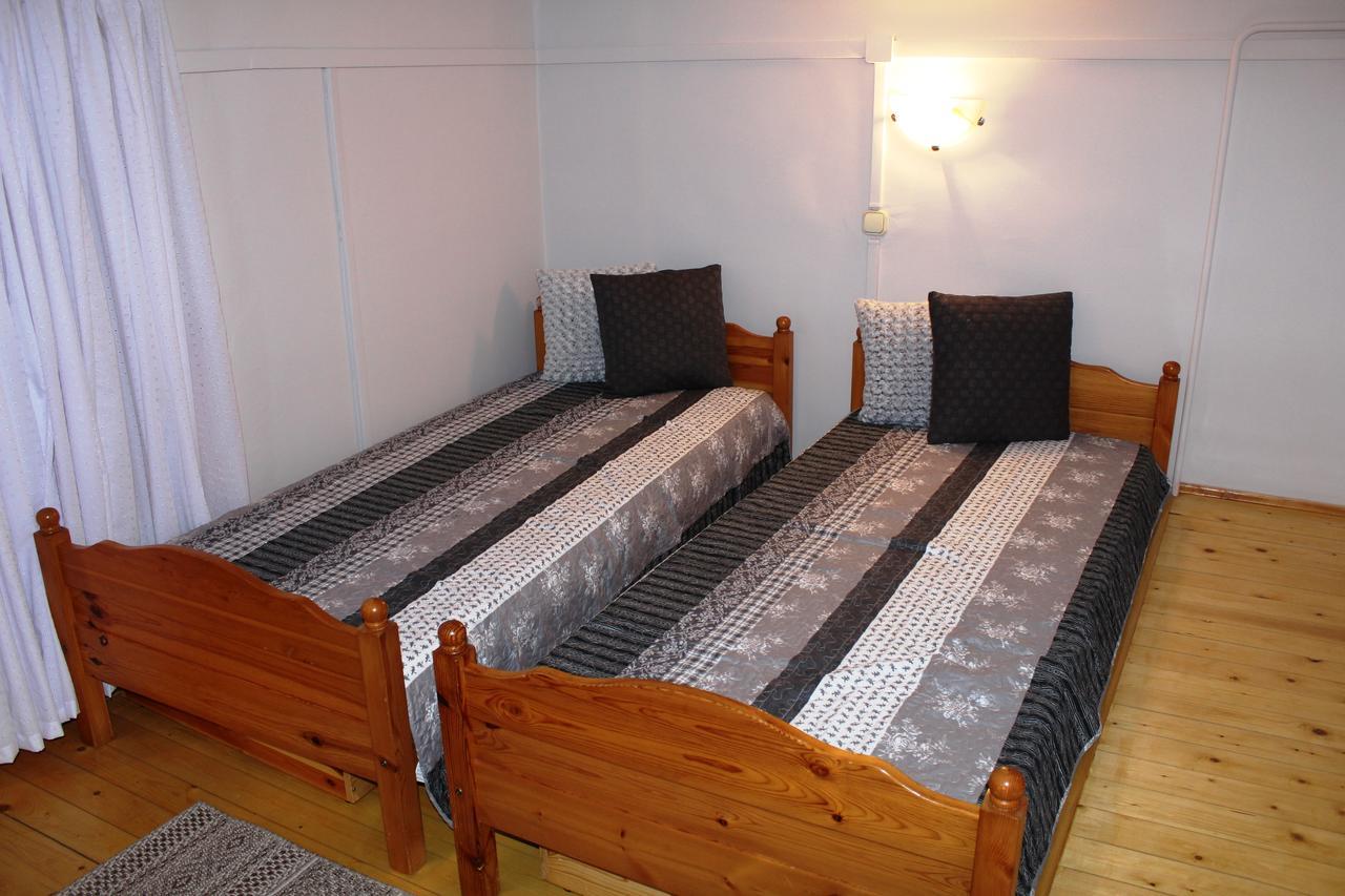 Belvarosi Vintage Apartman A Setaloutcan ميسكولك المظهر الخارجي الصورة